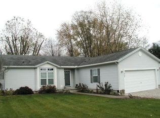 323 2nd St SE, Carrollton, OH