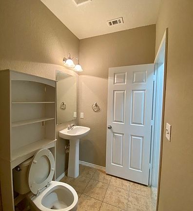 5th image of 11710 Meadowood Oaks