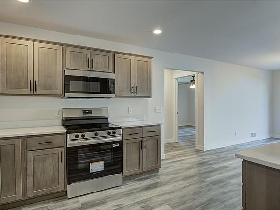 3rd image of 1836 Dorret Road