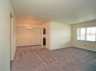 26 Belles Cove Dr APT B, Poquoson, VA 23662