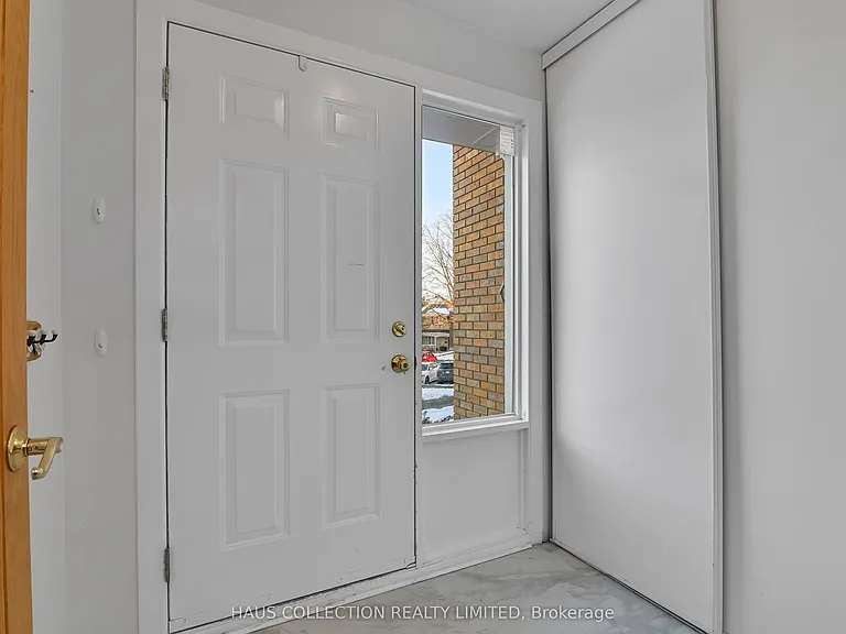 884 Walkley Rd — Photo 4