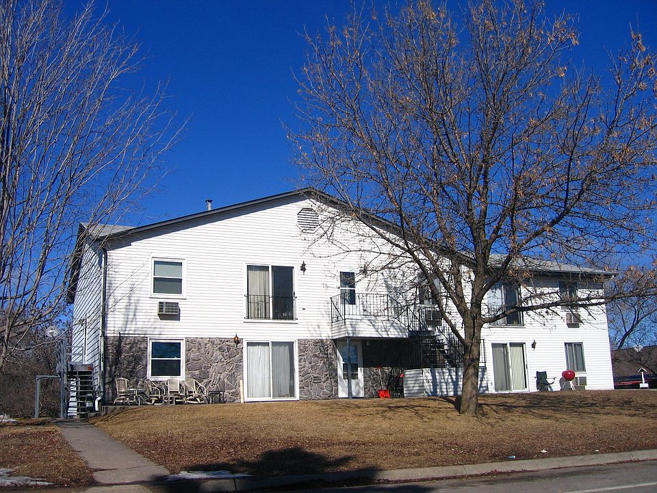 1st image of 169 Minnesota Ave