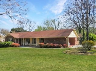 2701 Fernvalley Rd, Marietta, GA 30066