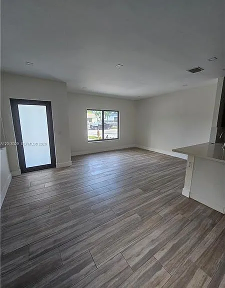 5428 NW 3rd Ave — Photo 2