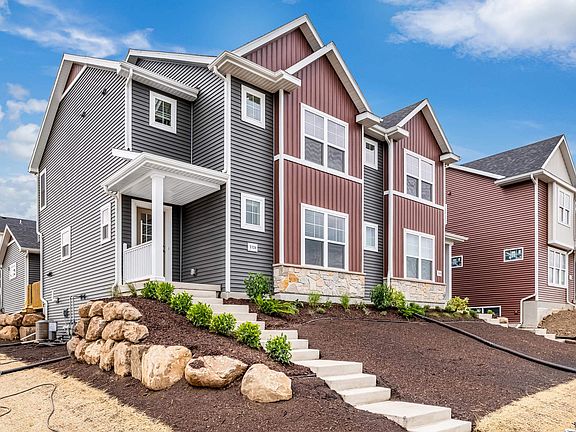 2nd image of 2124 S High Point