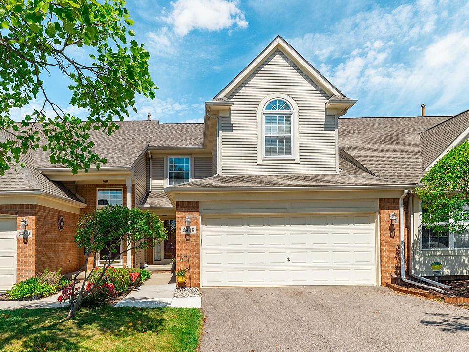 1st image of 5488 Elmhurst Dr #21