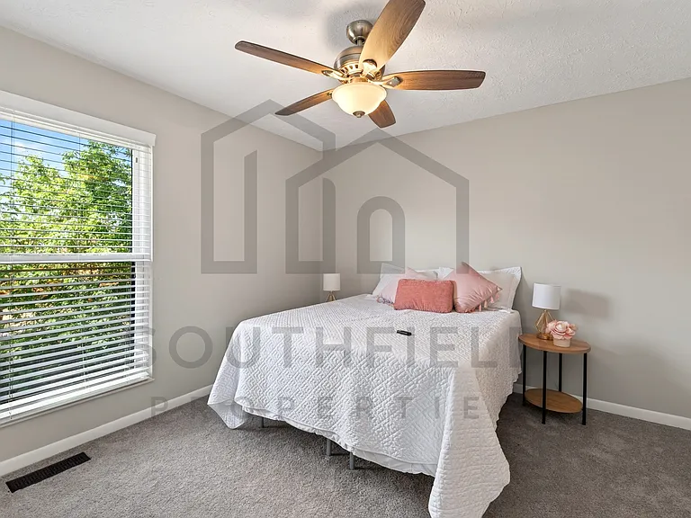 1069 Crisfield Dr #1 — Photo 24