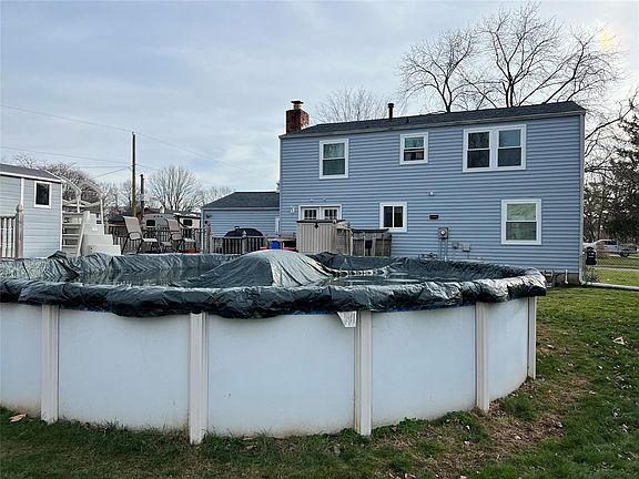 4th image of 1154 W Greenbriar Dr