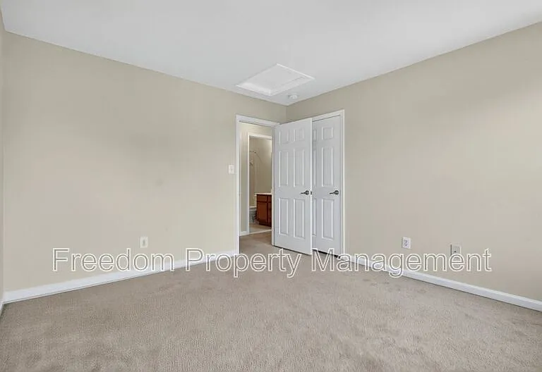7629 Hamelin Ln — Photo 37