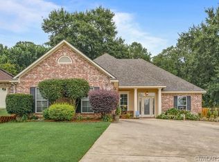 4911 Beechwood Hills Dr, Shreveport, LA 71107