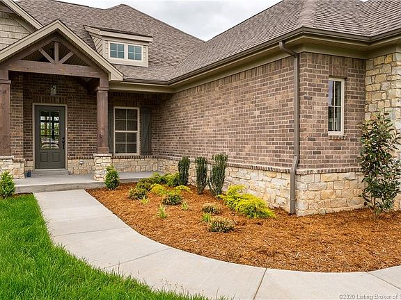 5th image of 8842 Highland Lake Dr