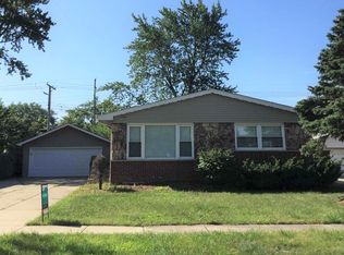 148 W Normandy Dr, Chicago Heights, IL