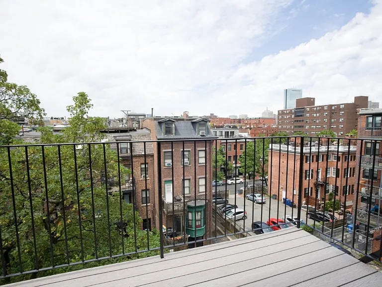 680 Massachusetts Ave #4 — Photo 10