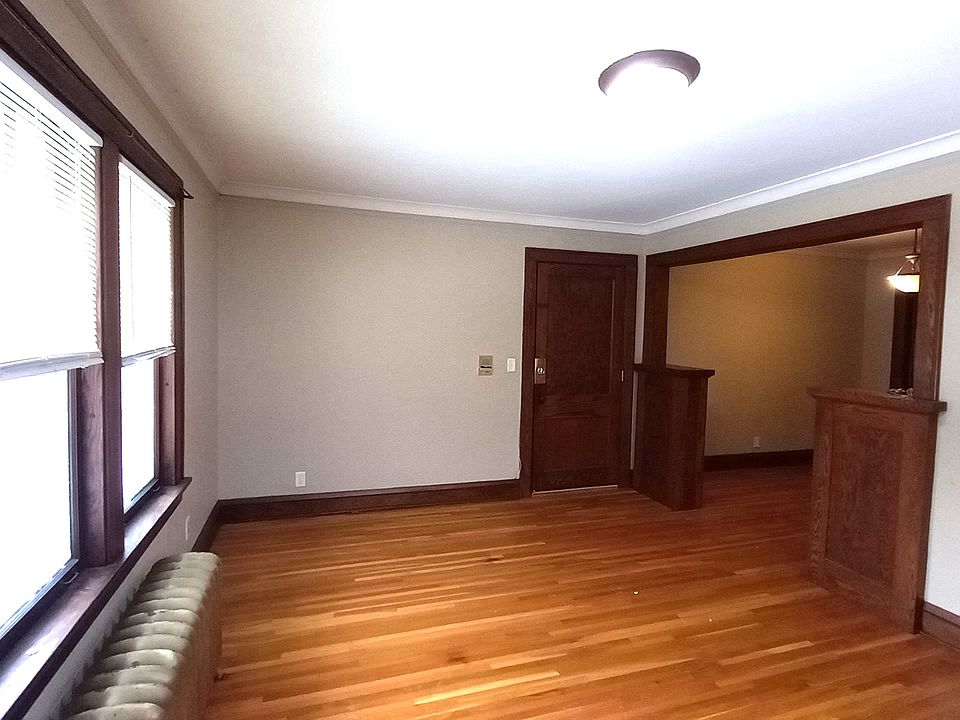 1st image of 1990 Marshall Ave #10