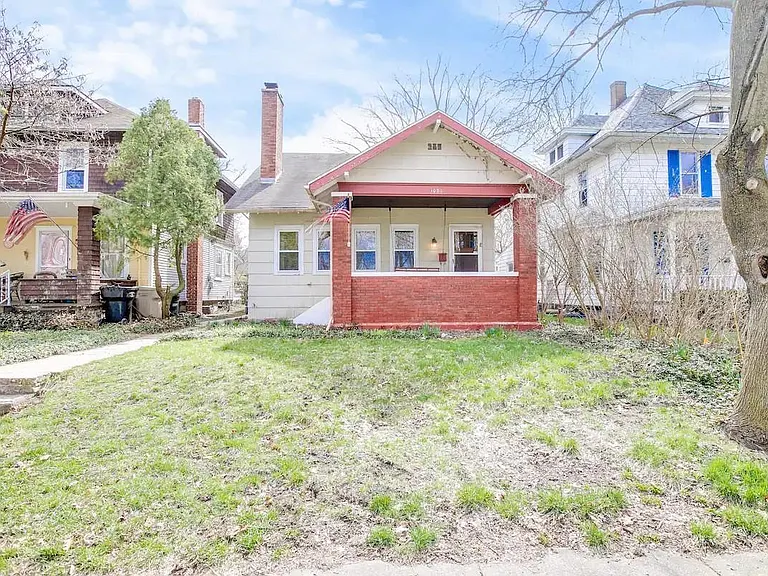 1033 Riverside Dr — Photo 26