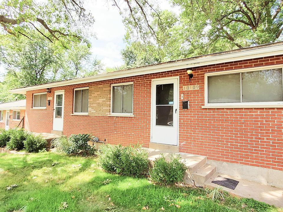 1st image of 10109 Douglas Ct