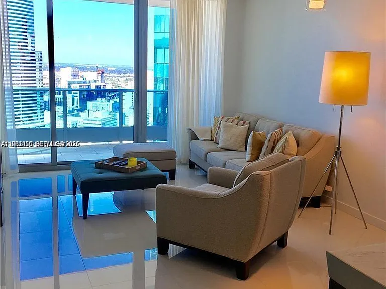 200 Biscayne Boulevard Way #3712 — Photo 8
