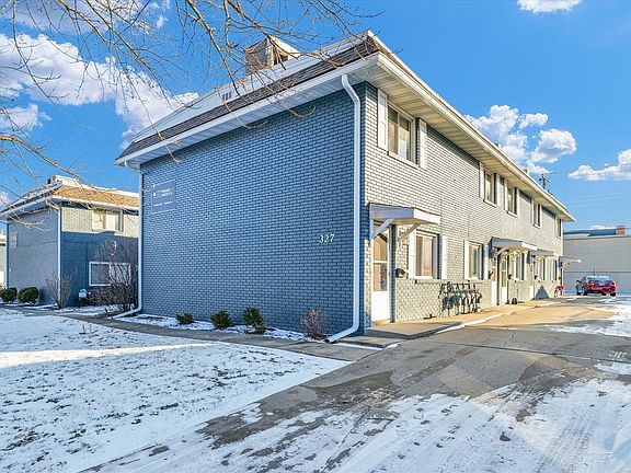 3rd image of 327 Riley Dr APT 8