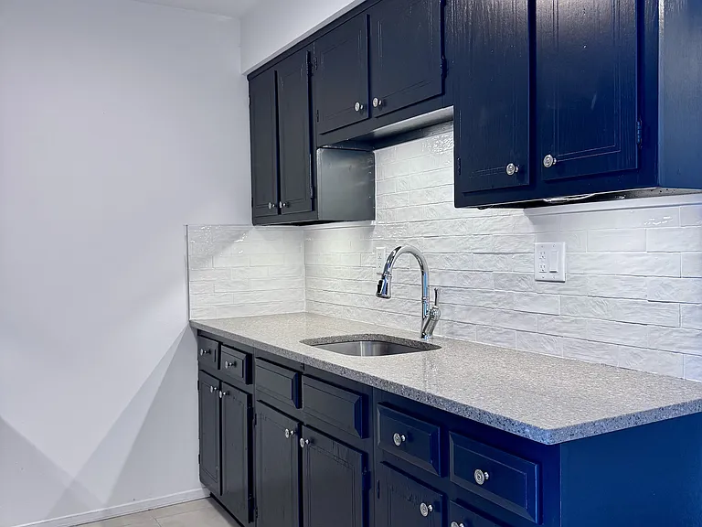 313 Grantwood Blvd #6 — Photo 17