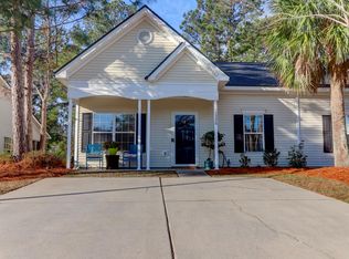 7326 Suncatcher Dr, Hanahan, SC 29410