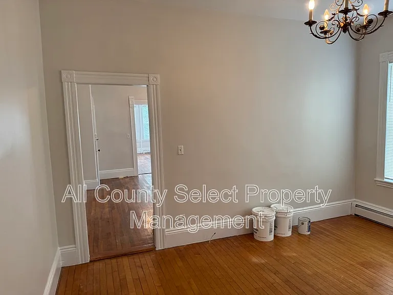 15 Forrester St #1 — Photo 9