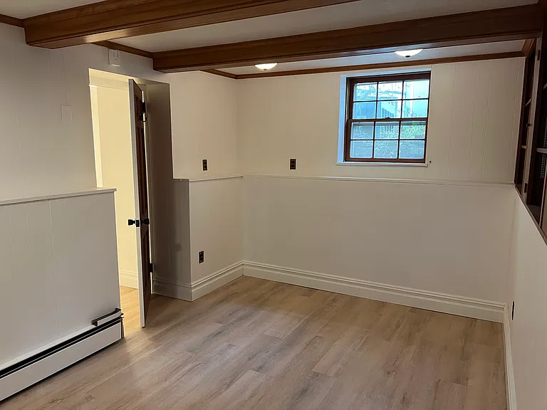 130 Fair St #1 — Photo 5