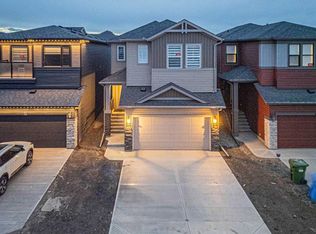 65 E Amblefield Vw NW, Calgary, AB T3P2B9