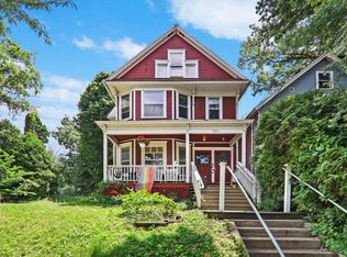 933 Williamson St, Madison, WI 53703
