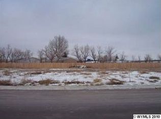 1520 Meadow Ln, Douglas, WY 82633