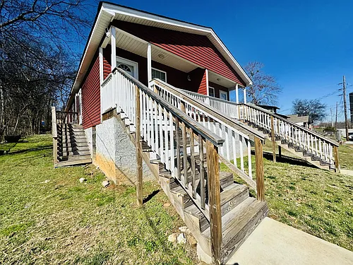 4609 Kirkland Ave Photo 1