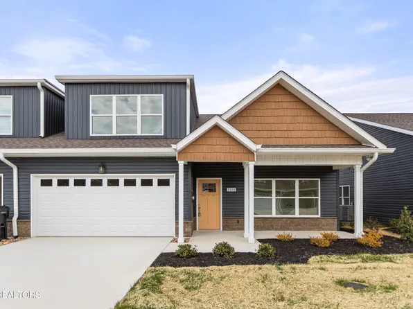 7346 Whispering Pines Ln, Powell, TN 37849