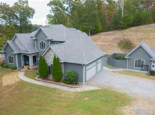 6115 Big Level Rd, Mill Spring, NC 28756