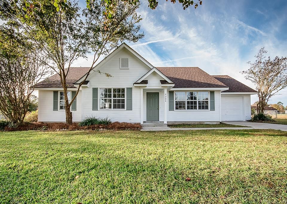 1st image of 4204 Shadowwood Dr