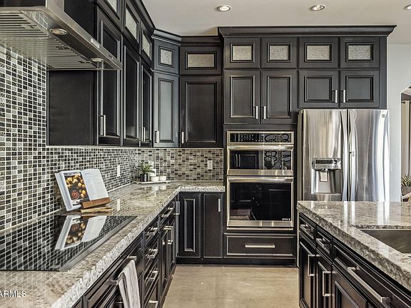5th image of 2031 N 17TH Avenue