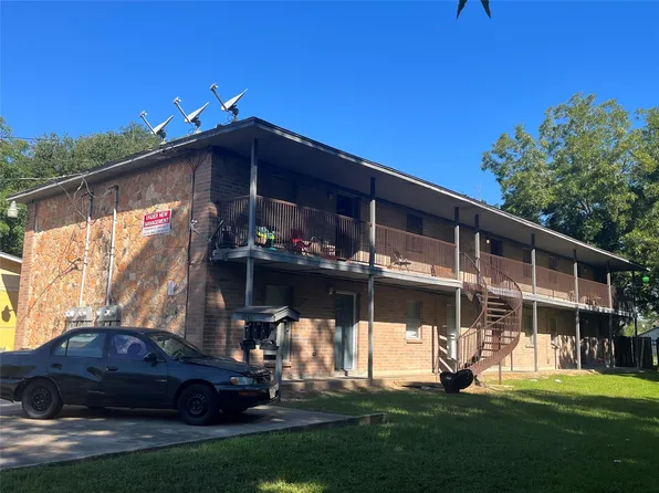 1842 Thompson St, La Marque, TX 77568