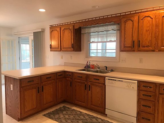 5th image of 5932 S Glenview Dr