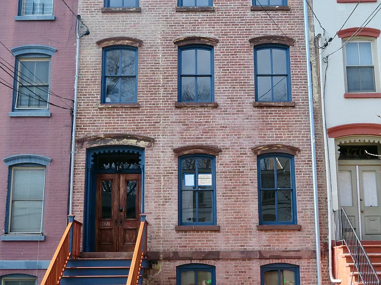 168 Lander St #3 — Photo 1