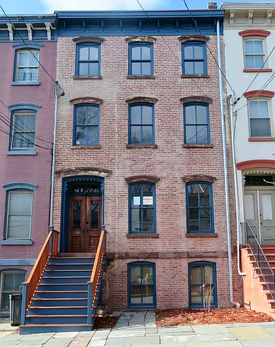168 Lander St #3 Photo 1