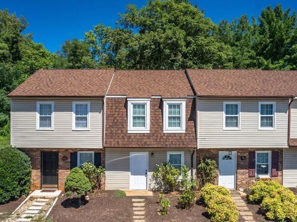 8108 Timberlake Rd APT 102, Lynchburg, VA 24502