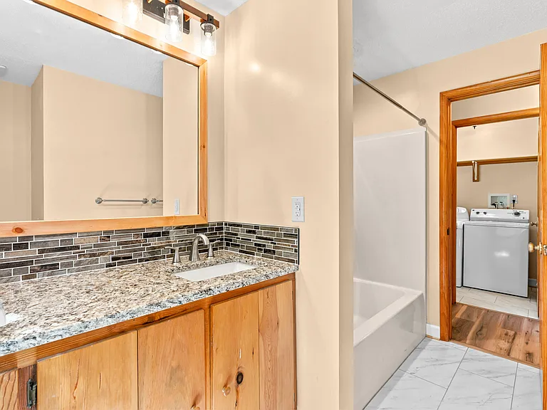4967 Blue Mountain Rd — Photo 53