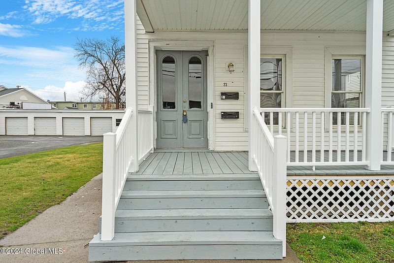 5th image of 232 South Street