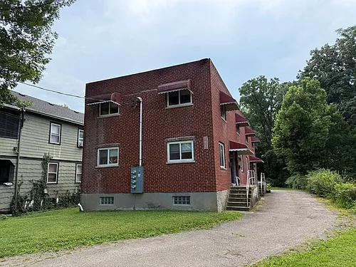 5425 Stewart Ave #4 Photo 1