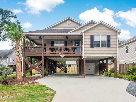 3rd image of 305 W Oak Island Dr