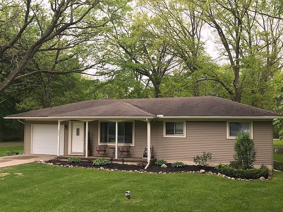 1st image of 4301 Woodcock Way