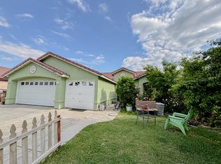 2901 Flint Hills Dr, Bakersfield, CA 93313