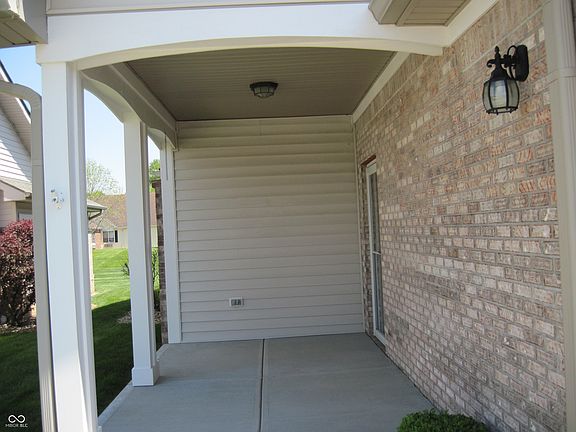 4th image of 1200 Eastfield Dr