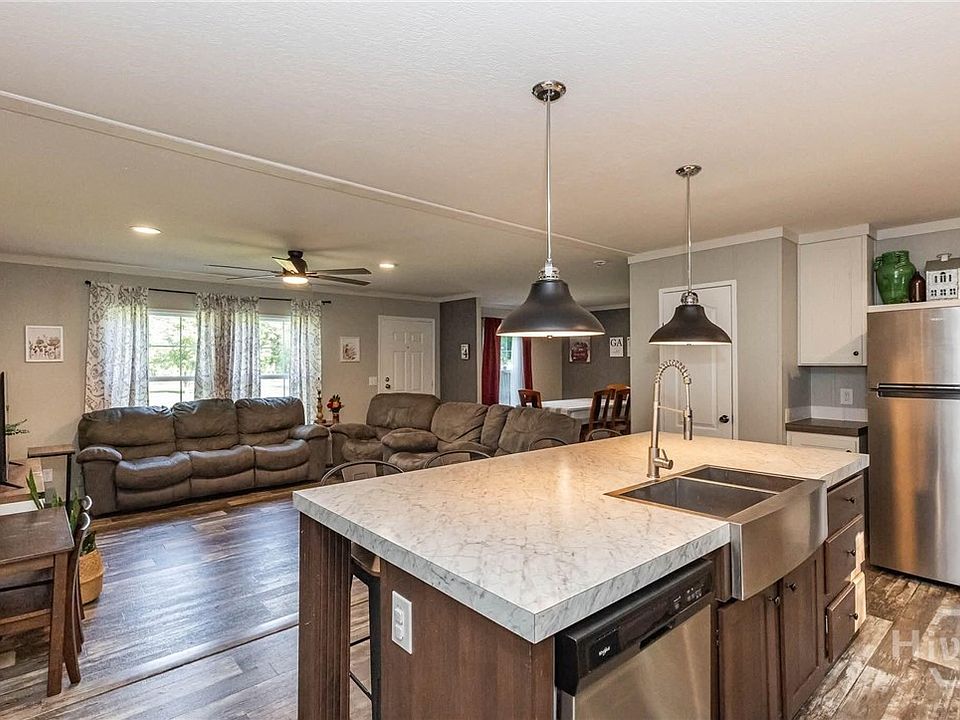 2nd image of 1208 Nease Road