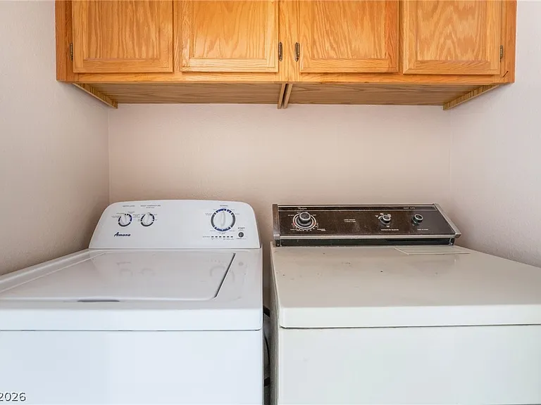 8150 Canto Ave — Photo 14