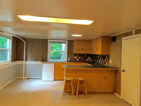 Basement with wetbar