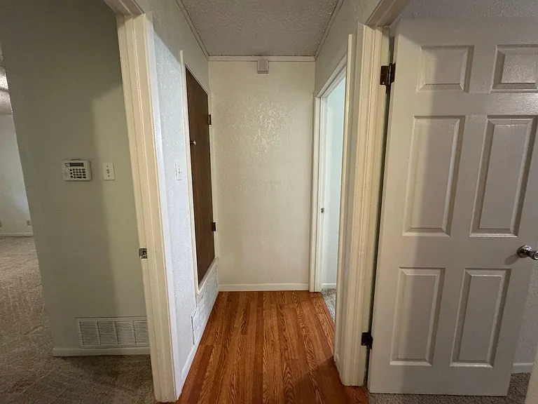 1803 Fairway Dr — Photo 13